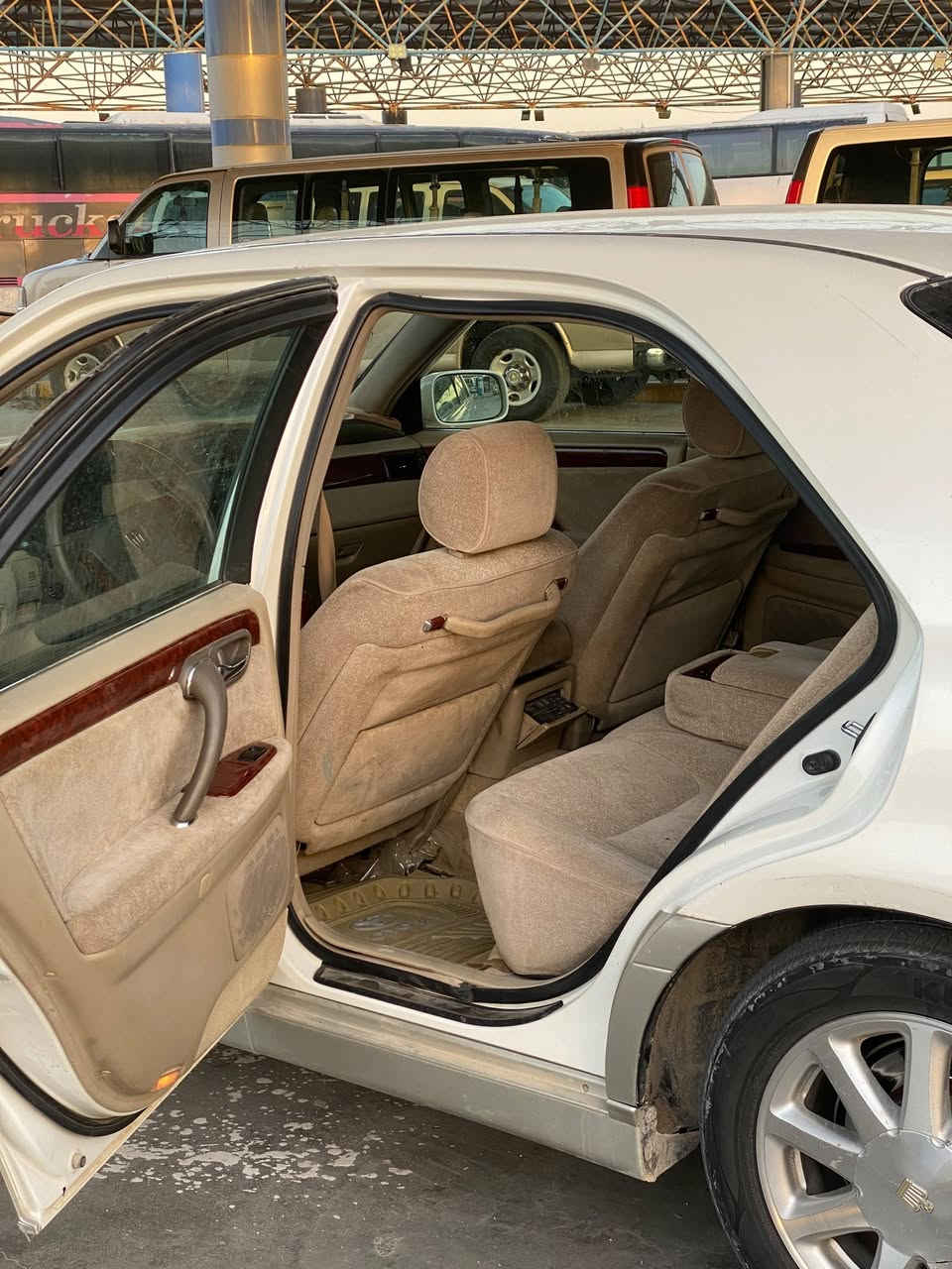 السلام عليكم ملكه كركوك فول مواصفات ماعده الفتحه أربع دكم ثلجه ديفور الجبير مفحوصه قرار 102 مدفوع الكمرك السعر 107 وبيها مجال قليل مكان النجف ***********
