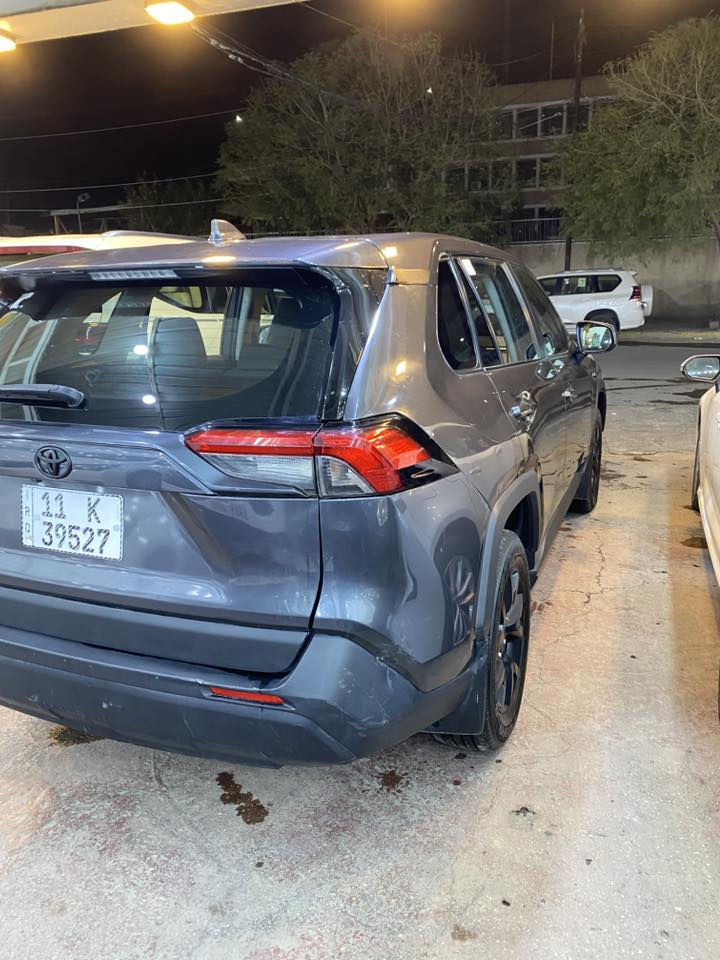 السلام عليكم   تيوتا راف فور موديل 2024  ماشية 19 الف كيلو رقم بغداد هزة وسنوية جديد فئة LE  بنيد مبدل بلادي وجاملغ خلفي والجنطة مصبوغات يعني 3 قطع السعر 192$ مكاني بغداد الشعب 
***********
