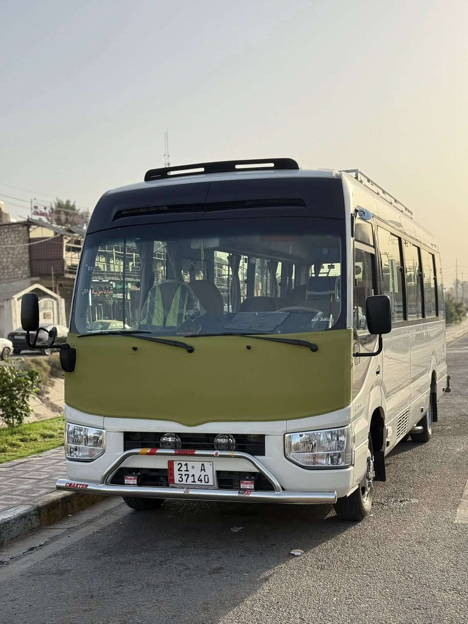 السلام عليكم 
كوستر موديل 2018 بأسمي تحويل مباشر 

١-مسجله خط وبحث

٢-كير مكينه اكسن كفاله 

٣-تخم تاير قبل شهر جديد 

٤-صدر امامي خلفي جديد 

٥-سيباية ودروعه امامي خلفي 

كامله على آخر حباية 

بيه صبغ مال كويت ذيلين شباك التبريد ولذيل ولاخير فقط

السعر ٤٦٥ وبيه مجال بسيط جداً استفسار ***********
