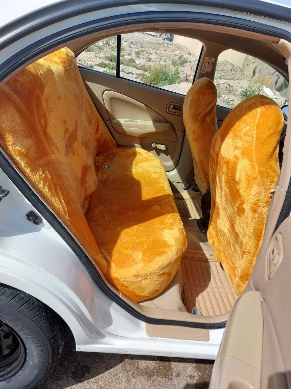 نيسانSUNNY موديل 2007 كير عادي جامرلغ الأيمن تبديل فقط
السعر 93 باقي التفاصيل اتصل ع الرقم ***********
