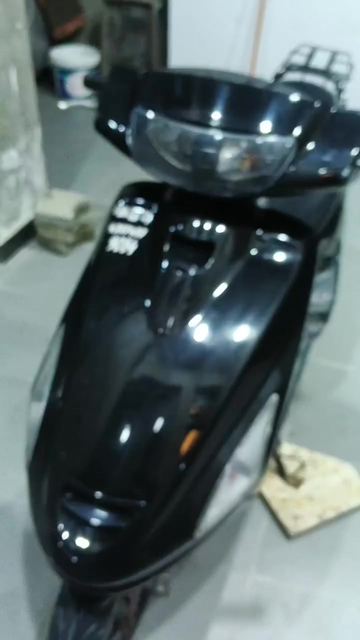 فراشه للبيع دراجه جديده مامفتوحه السعر خاص او الاتصال على الرقم *********** بي واتساب
