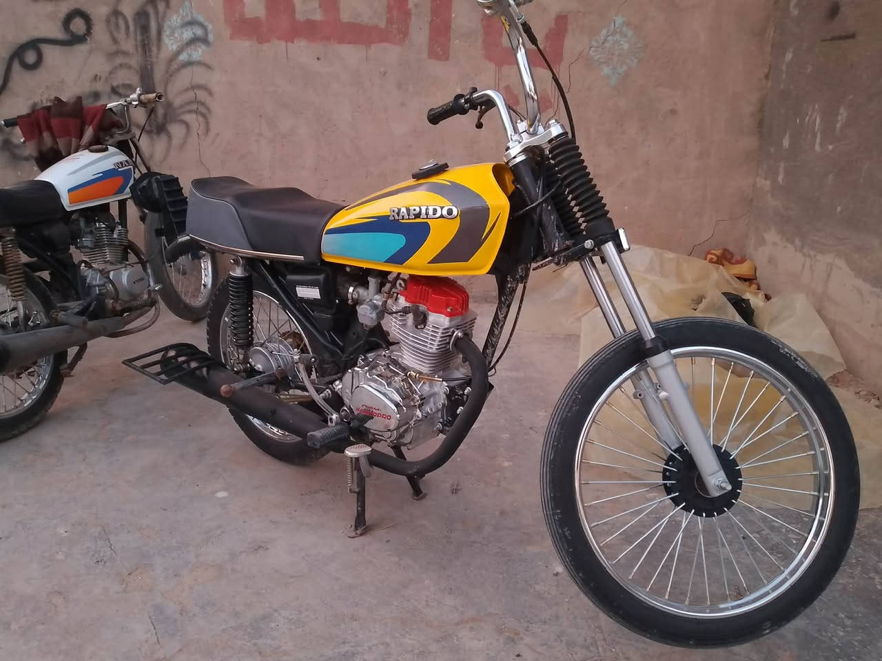 سلام عليكم دراجه نامه تيربو للبيع اوراق سـكنر هاذه رقمي ***********مامتواجد خاص شراي اتصل وبيك خير وتدلل عنواني 
حله شـارع 80
