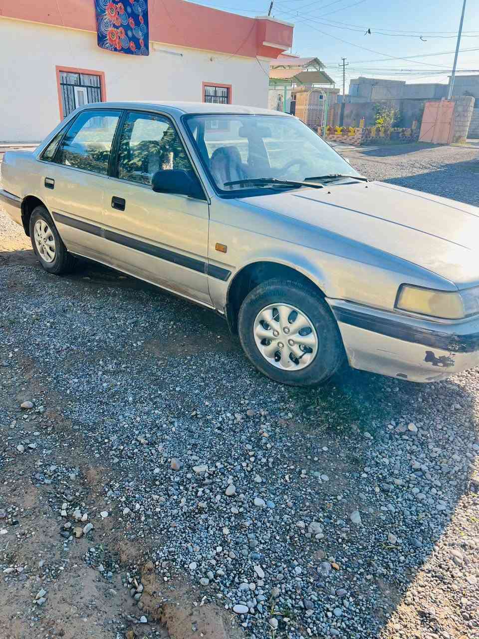 السلام عليكم مكلف بل نشر سيارة للبيع
سيارة مازدة ٦٢٦ موديل ٨٩ رقم نينوى السنوية عضمية ل٢٩ تسقط كابون بانزين بيهة محرك ٨بخ كابريتة .صاحبهة الشرعي موجود السيارة جاهزة مابيهة صبغ السعر ٣٨وبيهة  مجال مكان ناحية القيارة قرية اجحلة لتواصل الاتصال على الرقم ***********
