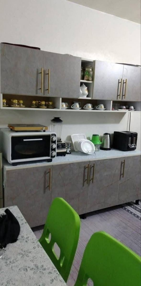 #كاونتر #خشب #mdf 
قياس مترين 
وسنك متر وعشرين
السعر 250
التوصيل 🚚🚚

#بغداد داخل وأطراف مجاني 

#كربلاء #نجف #ديوانيه #رمادي #حله فلوجه 10
#واسط #ديالى 25

التوصيل الى #السماوه+#العماره+#الناصريه صلاح الدين 25
البصره 35
واتساب ***********
