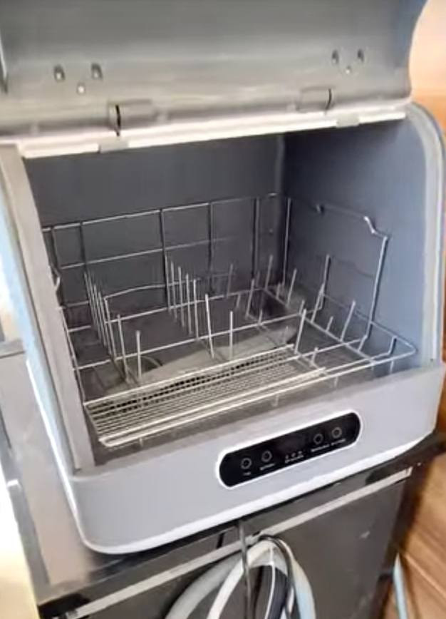 عندي غساله صحون منضديه من شركه امبليوم للبيع مكاني الزعفرانيه


**إذا كنت صاحب هذا الإعلان وتريد حذفه لأي سبب، رجاءا أرسل رسالة إلى الدعم الفني**