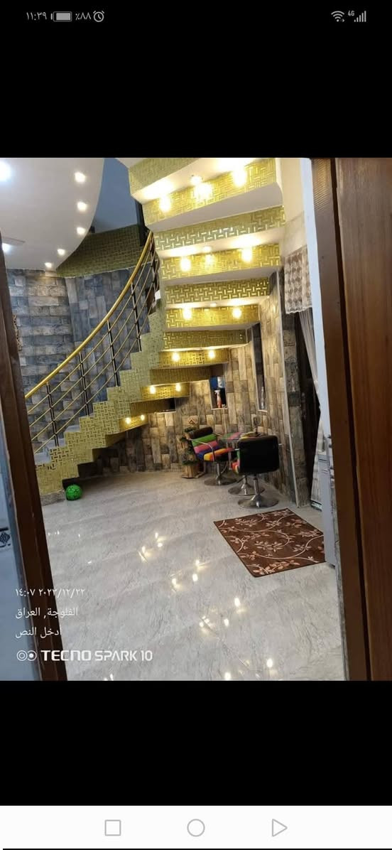 مشتمل للبيع في الفلوجه منطقه السد خلف مجمع الرحاب مساحته 125 قرب شارع المضيف بناء حديث بلوك طابو زراعي   يحتوي على غرفه +صاله +استقبال +صحيات داخلية و خارجية +مطبخ..... بناء حديث درجه اولى الاستفسار (***********)
