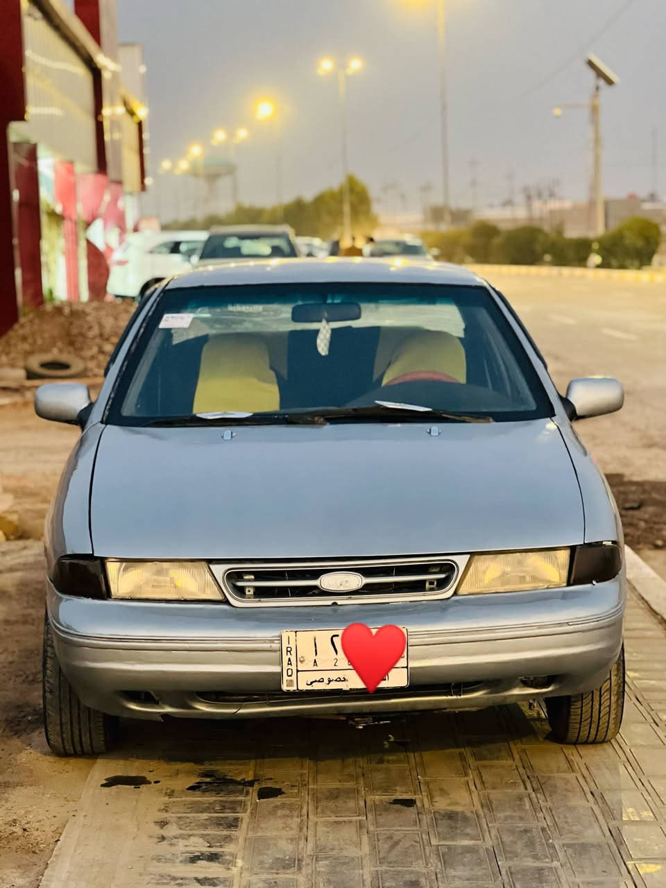 السلام عليكم 
كيه سيفيه موديل 1994 رقم النجف 
وسنويه 27 باسمي 
تخم تاير امامي خلفي جديد 
صدر امامي خلفي جديد 
كير عادي محرك 1600 مسكر 
السعر 30 وبيه مجال 
مصبوغه عام مكفوله من ضربه والكصه 
السياره جاهزه وأحلى من صوره 
العنوان الحله بابل الشوملي 
الاستفسار 
***********
‏‪0778 259 0100‬‏
