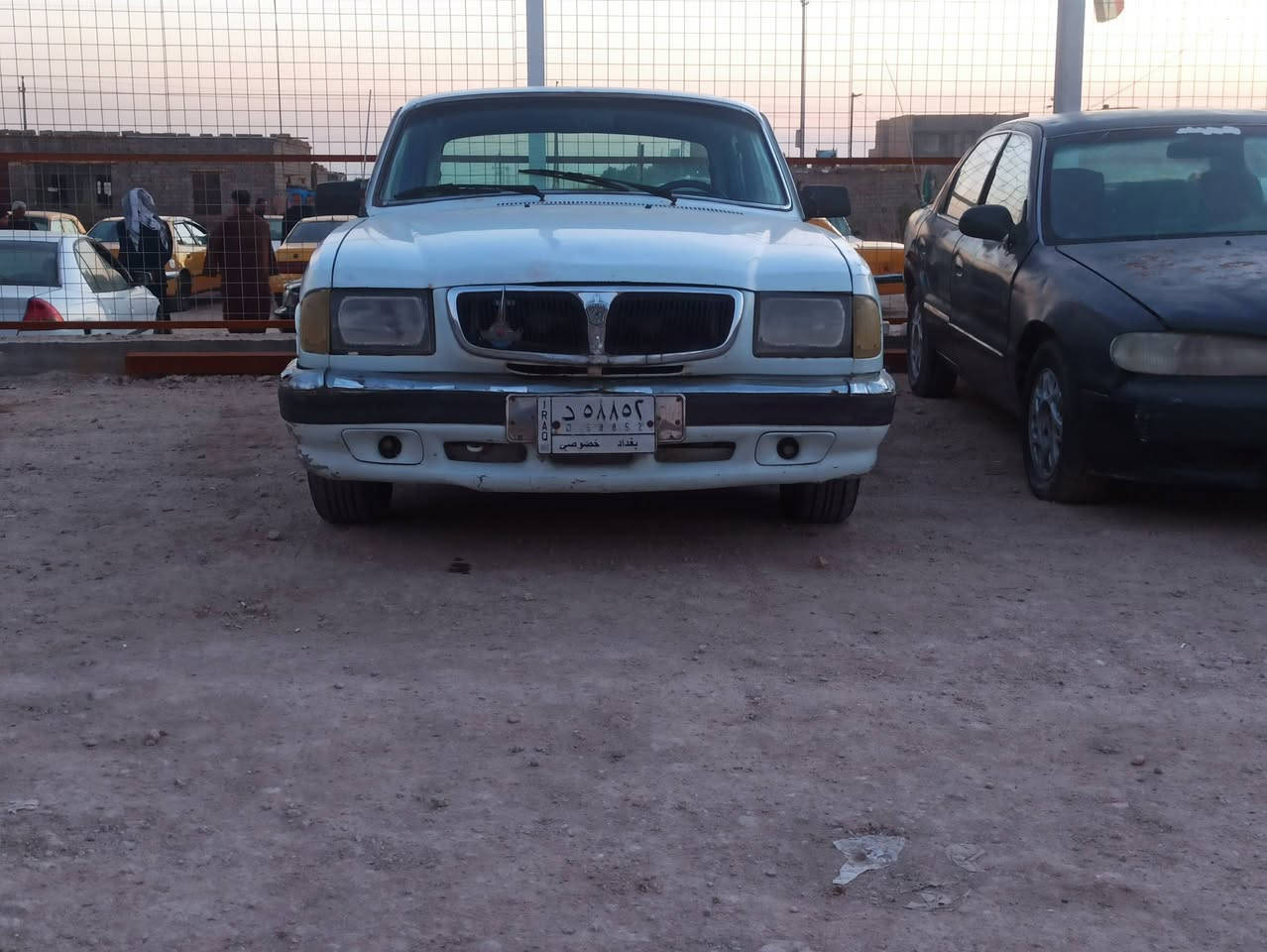 السلام عليكم
فولكه للبيع  مكينه وگير ونجي رقم بغداد راعيها يمي بسوق الشيوخ السعــر 35 وبيها مجال للطيبين 
***********
