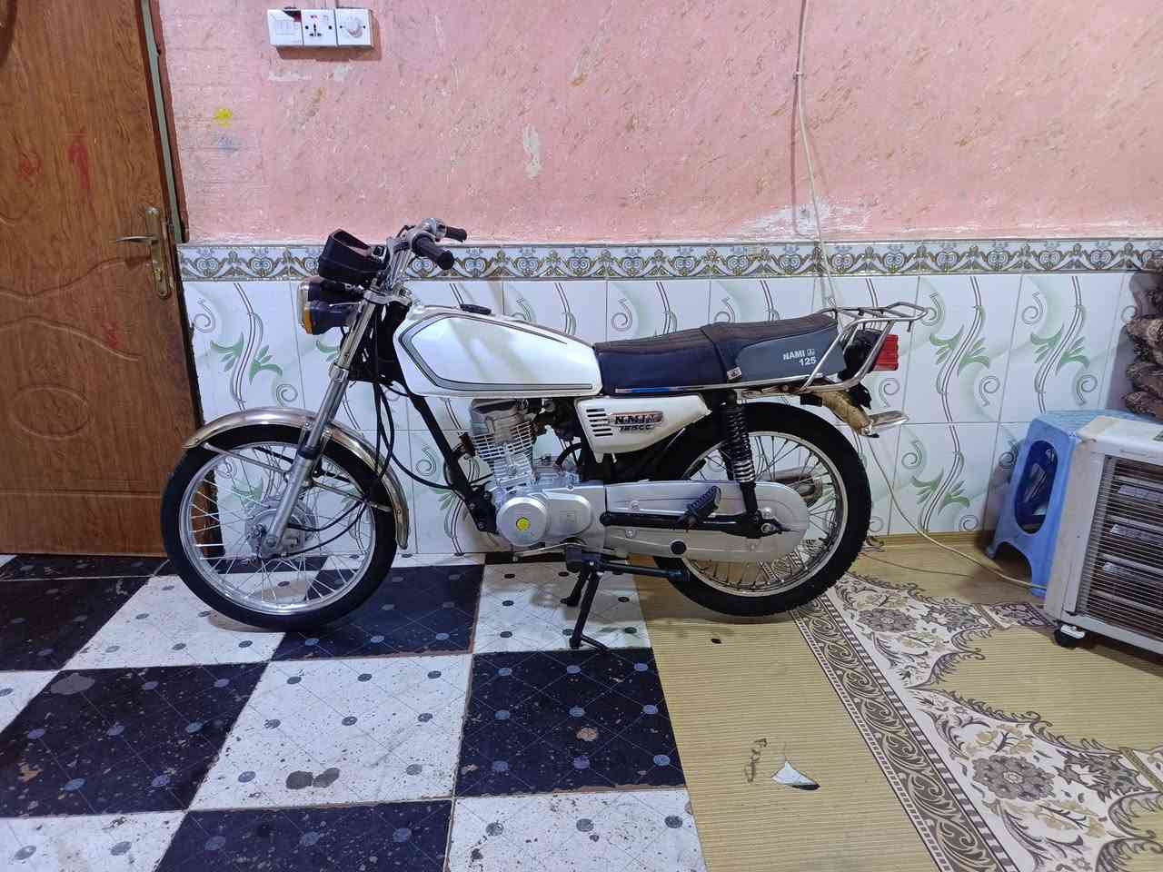 السلام عليكم دراجه للبيع مكاني بصره القبله الموديل 2020 اوراقه سحب السعر 650 وبيها مجل***********
