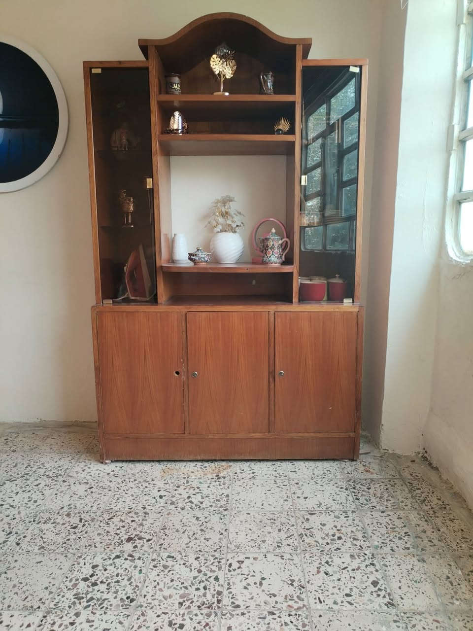 السلام عليكم
شازلون قياسو 158 سعرو 40
بوفيه ب15


**إذا كنت صاحب هذا الإعلان وتريد حذفه لأي سبب، رجاءا أرسل رسالة إلى الدعم الفني**