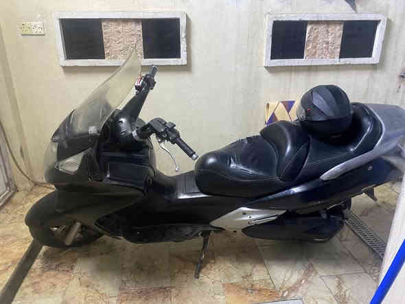 السلام عليكم اخوان عندي هاي الدراجه سلفر ونج 400 مكينه سوده فول مواصفات تدفئة ب اليدات اوفر مود حساس اي بي اس دراجه سابقا مكفوله بس هسه صار عندي بيها عطل والحد الان ماعرف عطلها شنو ف الي يريد يتصل واني خادم واتساب فقط هذا الرقم للاستفسار اكثر اتصل واتساب العنوان بغداد البلديات ***********
