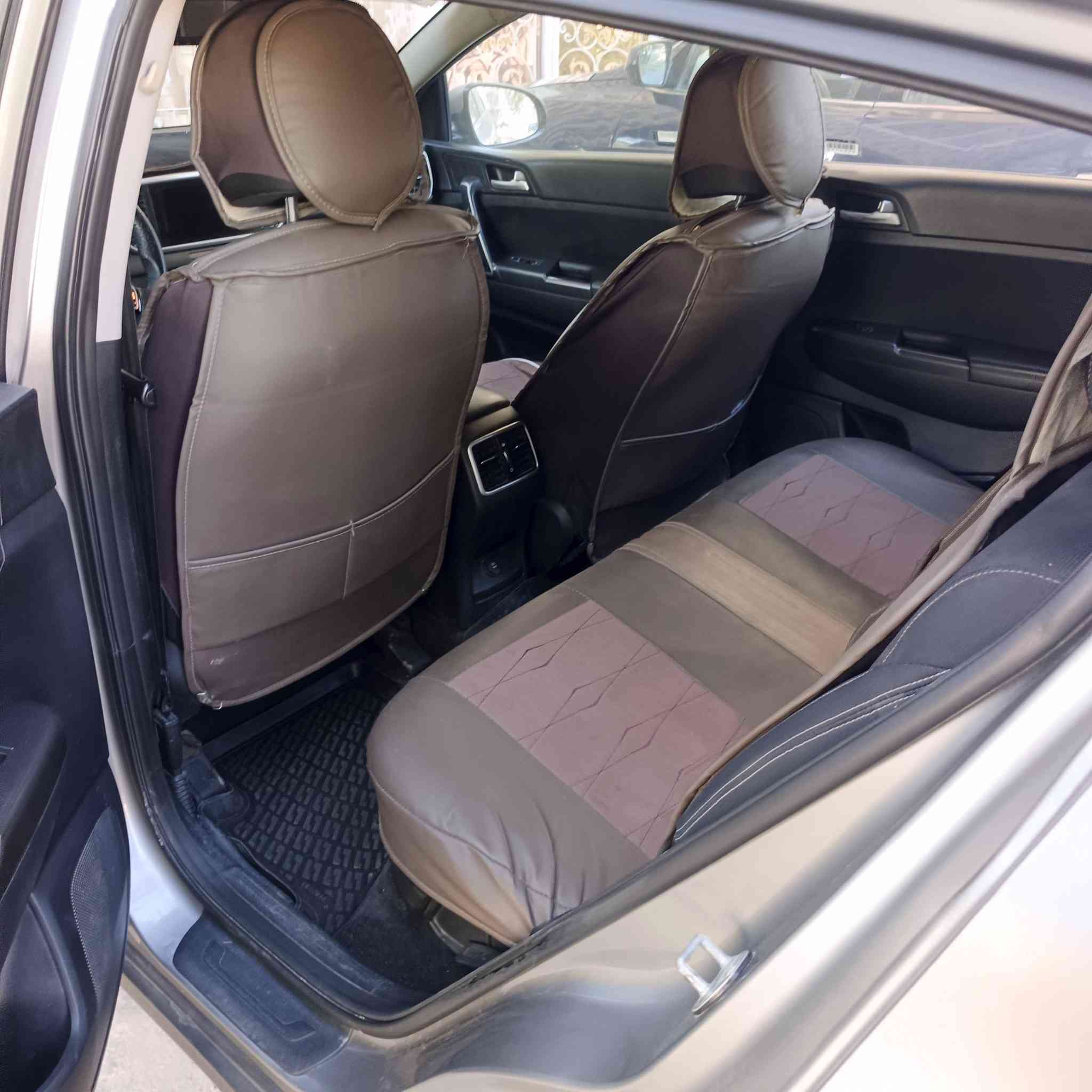 سلام عليكم اخوان اسبورتج لبيع موديل 2021 السياره كفاله عامه وارد امريكي ضررها سرقه اسويج وكسر جامه خلف السايق العنوان بابل المسيب سعرها ١٨٥ ورقه ويبها مجال ***********
تحياتي لكم ❤
