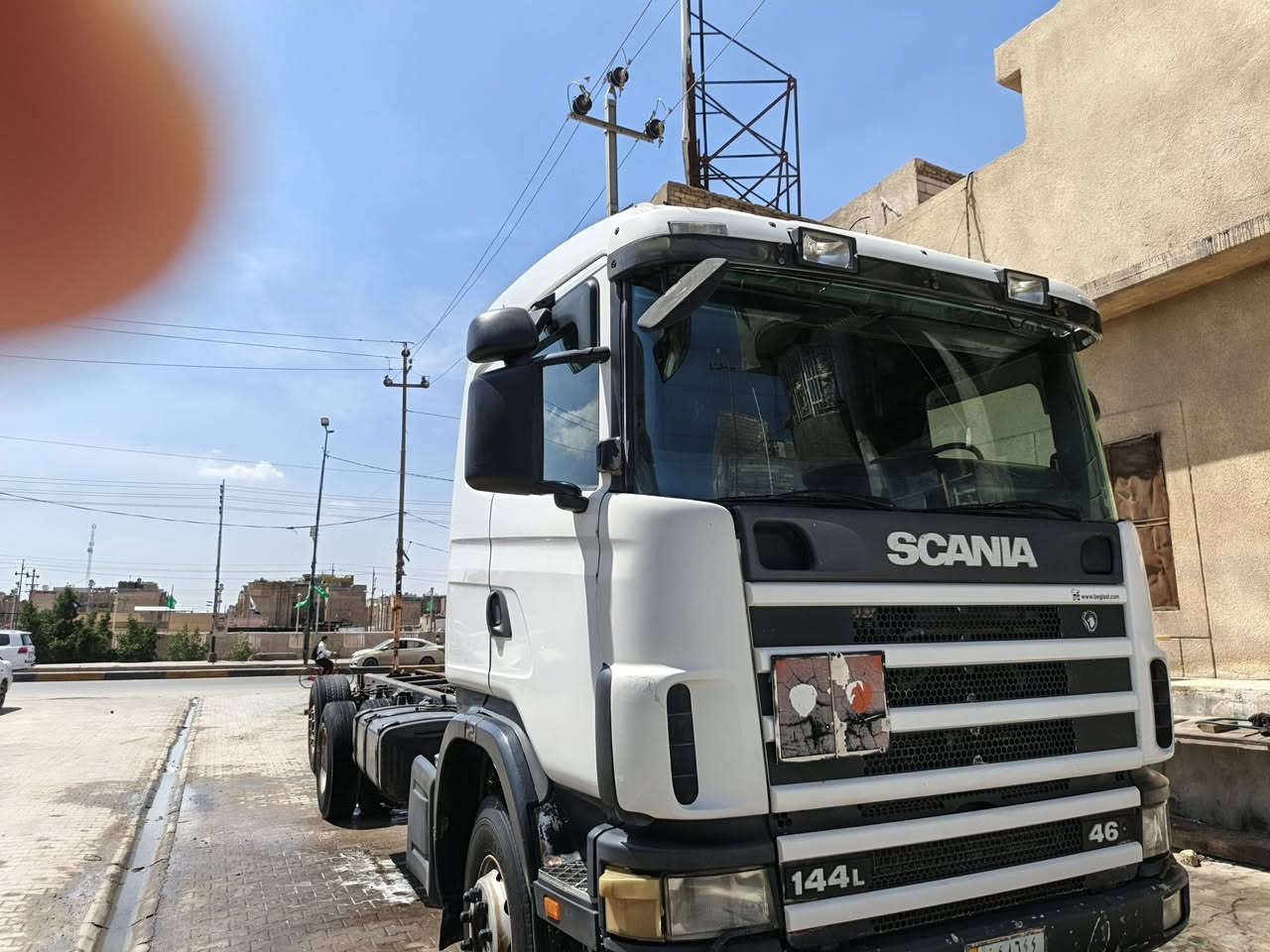 سلام عليكم سكانيا شاصي طويل بل سنويه كرين بسمي مكينه ٨ بم ونوزل موبايل ***********
