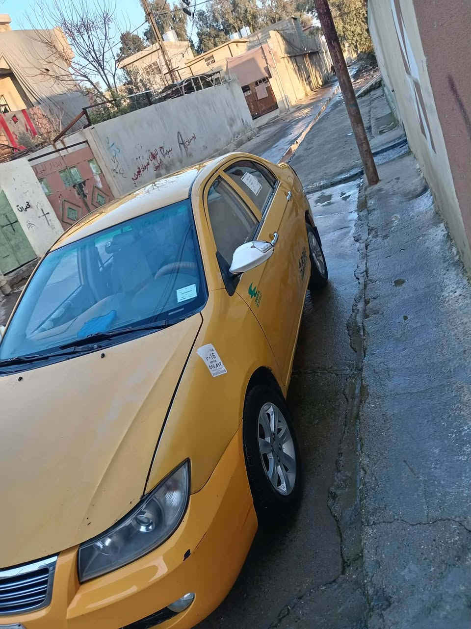 ليفان 2011 بدون ضرر مكينه وكير كورلا توماتيك
كابون بانزين بيها هيئة وغرامات صفر شرط التحويل 
*********** @ مكلف بالنشر
