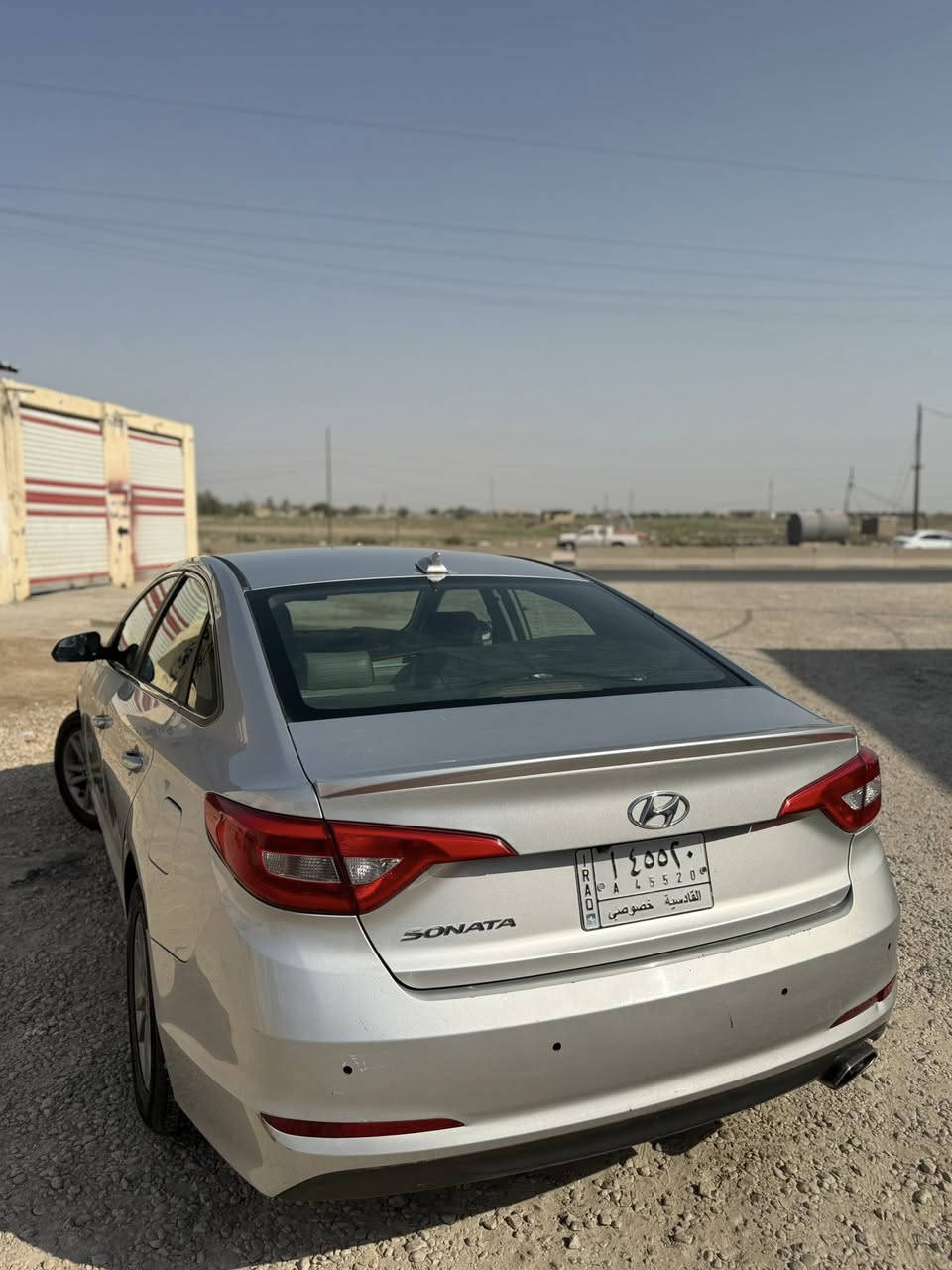 السلام عليكم  للبيع سوناتا 2015 وراد امريكي رقم قادسيه محرك  2400 معلاية دبل كاز كيت  (ضربته  امريكا باب وجاملغ )مثل موضح بصور (وبالعراق ربع البنيد والجاملغ الأيسر بي شبر بارد )سعر 116
رقم ***********يوجدواتساب
