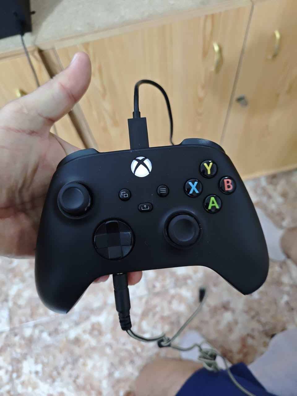 السلام عليكم شباب
XBOX SERIES X 1T SSD 2024
للبيع الجهاز كامل الملحقات و نظيف جداً 
ويا حساب مشترك كيم باس سنة
الجهاز لا مفتوح و مصلحة 
مكاني نجف الاشرف 
السعر 740 ألف و بي مجال قليل شراي تعال خاص


**إذا كنت صاحب هذا الإعلان وتريد حذفه لأي سبب، رجاءا أرسل رسالة إلى الدعم الفني**
