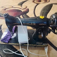 مكينة خياطة • شغالة • منشأ نصر