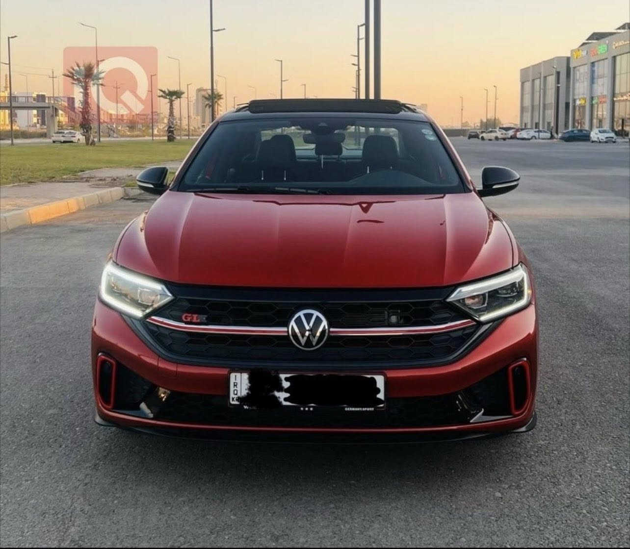 جيتا GLi Autobahn 2024♥️
السياره بيها قطعتين جامرلغ السكن و بونيد 
السياره 5Map
المواصفات:
رادار جانبي 
رادار امامي 
رادار خلفي 
حساس خلفي
كشنات امامي تبريد و تدفه
كشنات خلفي تدفه 
ستيرن تدفه
كشنات خزن 
شاشه لمس 
10 ألوان داخل
شاحن لاسلكي 
وبعد معروفه مواصفات ال Autobahn 
السياره ماشيه 16 ألف ميل
ايرباك الاستيرن و تكمه طاك و مرجع سستم
ملاحظه بسيطه: السياره بيها رصعه صغيره ب شاصي
رقم شاصي: 3VW2T7BUXRM052316
السعر: 205 وبيها مجال 
مكان كركوك


**إذا كنت صاحب هذا الإعلان وتريد حذفه لأي سبب، رجاءا أرسل رسالة إلى الدعم الفني**