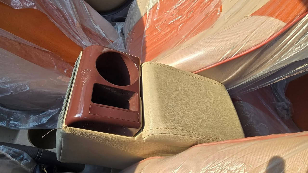 السلام عليكم شباب اكسنت موديل 2015 خليجي محرك 1400 دوش
گير 6 نمر
تبريد تدفئة 
تحكم ستيرن 
ويل كب السيارة 
تخم تاير وباتري جديد
بلوجكتر
شاشة وكاميرا متحركة 
السبير ويل كب مثل التايرات 
رقم ذي قار انگليزي سنوية 2030
ألهزة بعدها ماساقطة 
الكشنات مدوشمة 
الارضية جلد
گير ومحرك  مبدل جديد 
بدون اي گلوب بالعينة 
السيارة بيها بابين العبري والي وراه مبدلات اصليات نفس اللون وجاملغ تجاري مبدل نفس الجهه 
سيارة جديدة كلش 
رايدها 73
مكان السيارة ذي قار قلعة سكر 
للاستفسار الاتصال او المراسلة على الرقم
***********
***********
