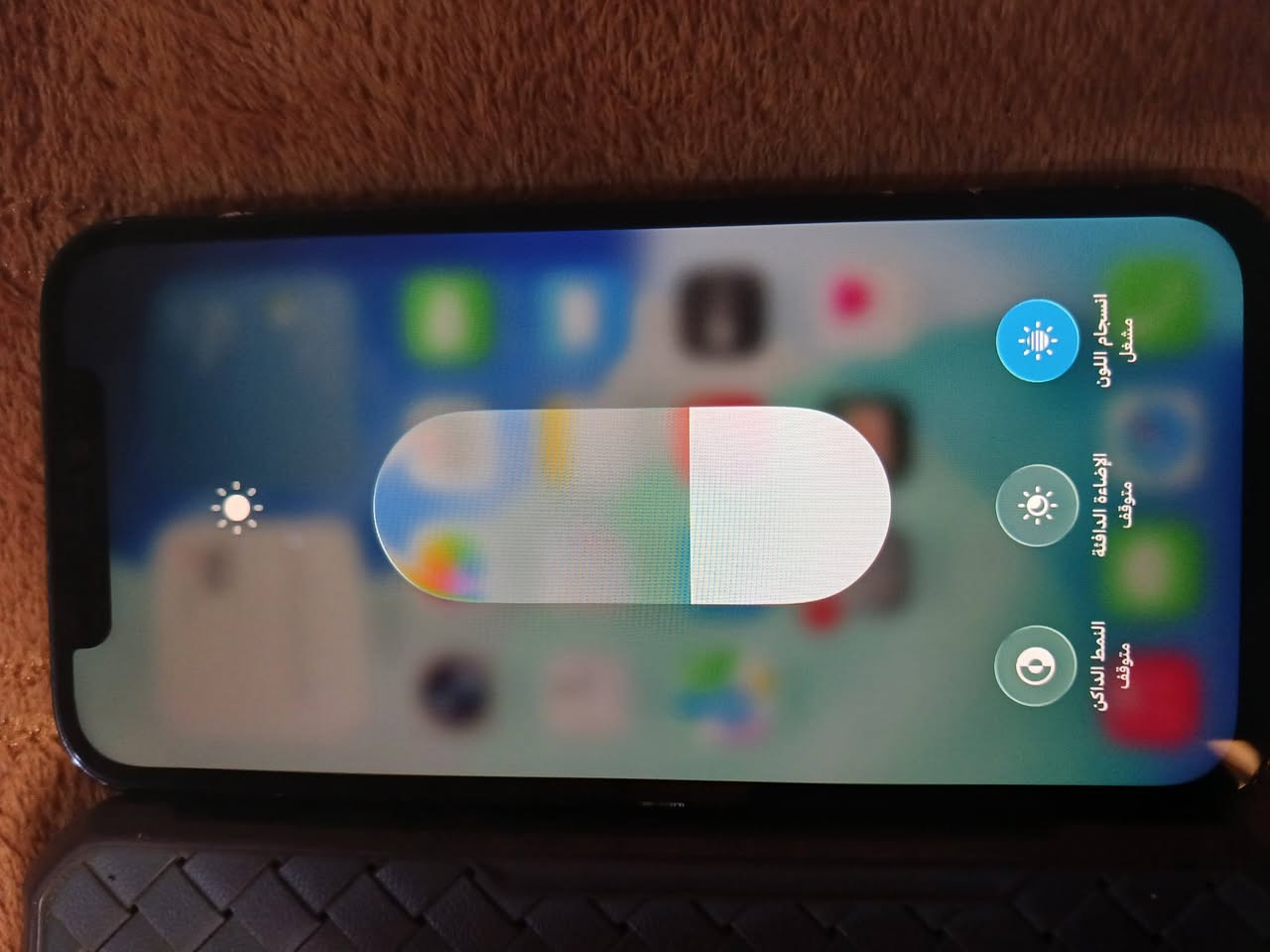 ايفون 12 برو فقط جهاز كفاله فقط شاشه مبدله حلوه بطاريه 79 ذاكره 256 سعره 275  هذه رقمي ***********
