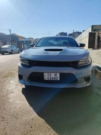 للبيع او مراوس جارجر ٢٠٢١ فول عده الفتحه سكات باك ٦٤٠٠ رقم بغداد بسمي ...