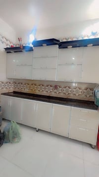 كاونتر • مستخدم قليل • قابل تفاوض