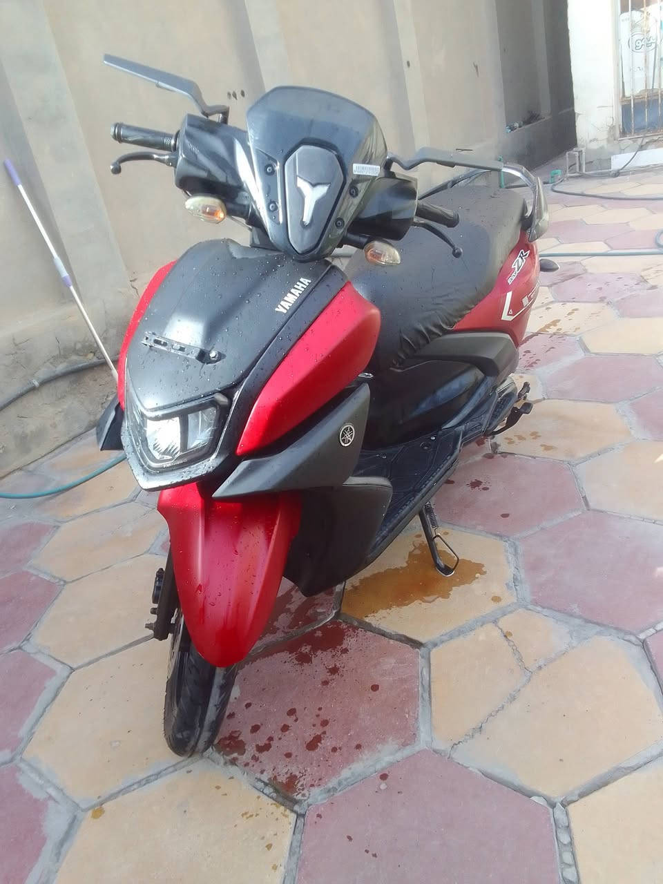 للبيع نضيف
ب 1400 وبيه مجال 
***********
