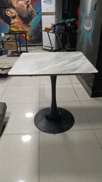 ميوزه مستعمله للبيع المكان كرادة للتواصل 07739906246