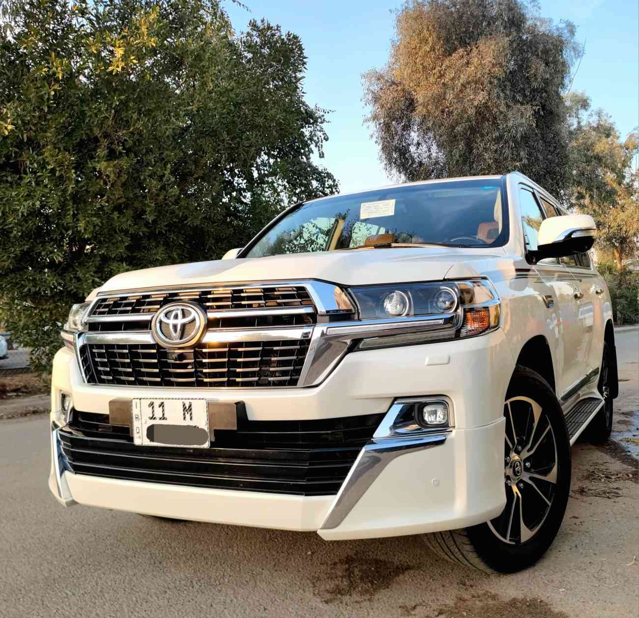 سلام عليكم .... اخوان عندي لاندكروز 2021 فطيم رقم بغداد بأسمي لون ابيض ماشيه 55 الف السياره مكفوله من الضرر والصبغ بيه فقط بارد بالجاملغ 
اخوان السياره جديده جدا جدا واي نقص كابيها وسعرها 54800$ واي استفسار هذا رقمي 0️⃣7️⃣7️⃣1️⃣7️⃣7️⃣2️⃣9️⃣2️⃣6️⃣1️⃣
مكان السياره بغداد حي القادسية 
مواصفاته::::::::::
محرك 8 سلندر 4600
سلايد 
كشنات جلد 
كشنين كهرباء 
اربع كامرات 
ايرباكات عدد 8 
دبل ماوس بغداد, العراق


**إذا كنت صاحب هذا الإعلان وتريد حذفه لأي سبب، رجاءا أرسل رسالة إلى الدعم الفني**