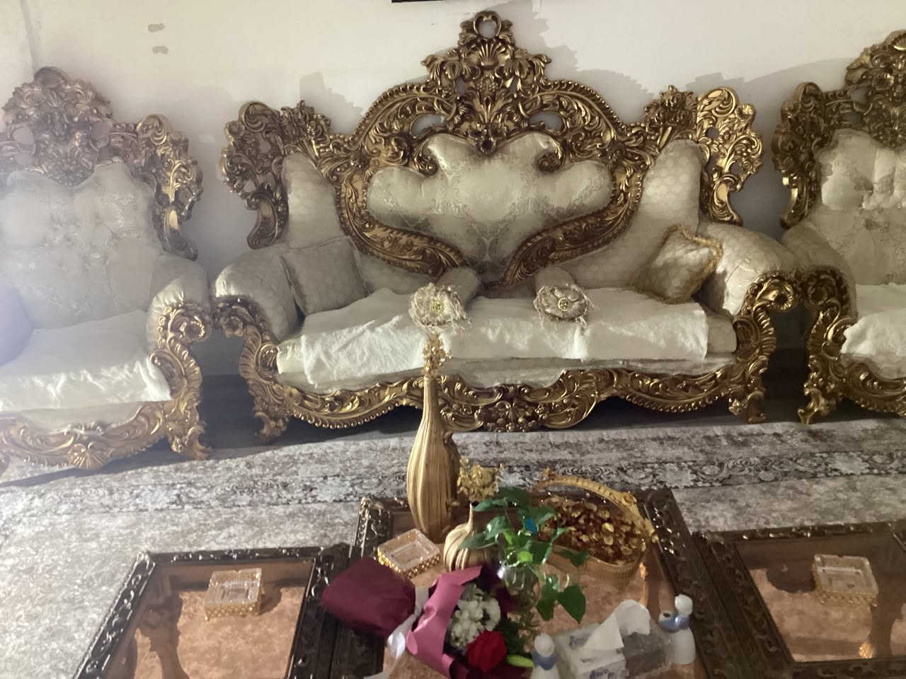 سلام عليكم هاي القنافات 600وبيه مجال  كركوك حي الوسطي   ثلاثه قطع طبلات
   رقم تواص.    ***********
