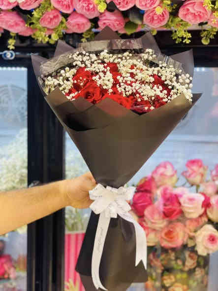 بوكي ورد طبيعي خطوبة🤵💍👰سعر الورده الفين فقط خليك مميز واهدي من تحب اجمل بوكيهات الورد الطبيعي🌹 ♥️ 
متوفر دفع  ماستر او رصيد اسياعنوان  ميسان/قطاع 28شارع السوك مجاور مجمع محمد الموسوي يوجد لديناخدمه توصيل 🚕 رقم الهاتف طلب السريع ***********
