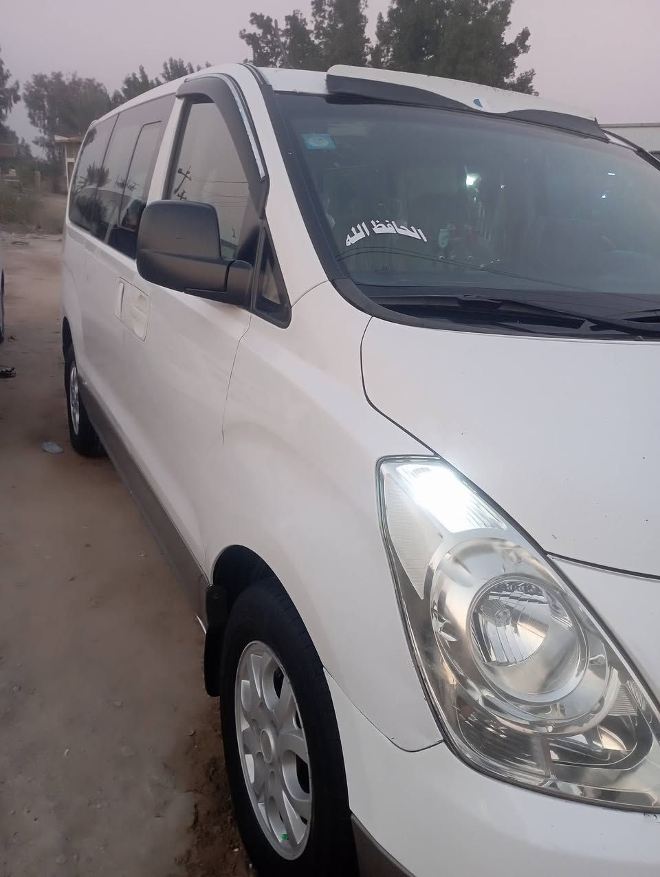 سلام عليكم من رخصت الدمن ستاركس مديل 2016 سياره سونار جاهزه من كلشي مكينه حداديه تخم تاير تبريد سياره شرط جاهزه السعر 185 وبيه مجال شي بصيط مكان سياره بابل سياحي غير متواجد عل فيس رقم الهاتف ***********
