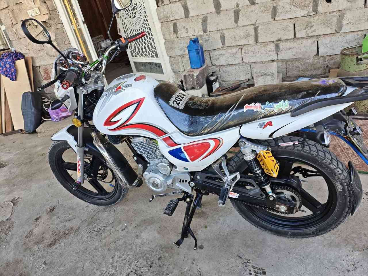 سنكي موديل 23 مراوس بساو ناصي


**إذا كنت صاحب هذا الإعلان وتريد حذفه لأي سبب، رجاءا أرسل رسالة إلى الدعم الفني**