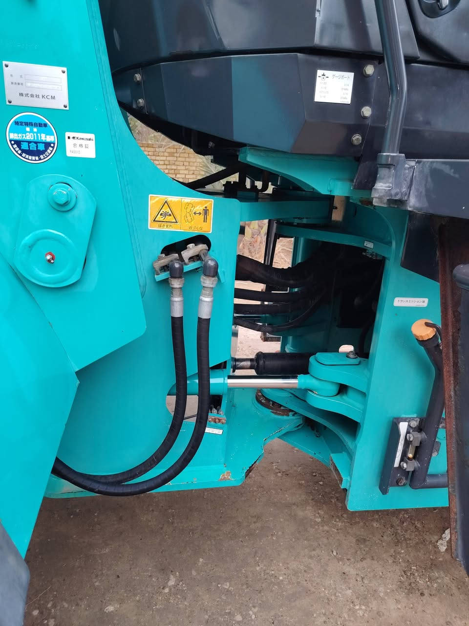 السلام عليكم ،شفل كاوسكي Z7 دخول جديد حجم80 للبيع فقط  موديل 2017  KCM محرك كمنز لون مميز بلاد كفاله عام بحالة الوكاله تبريد تدفئه  كير 5 نمر كشن جوبلس كاميرا بلاد بدون ادبلو. للاستفسار ***********بابل الحمزه الغربي  .
