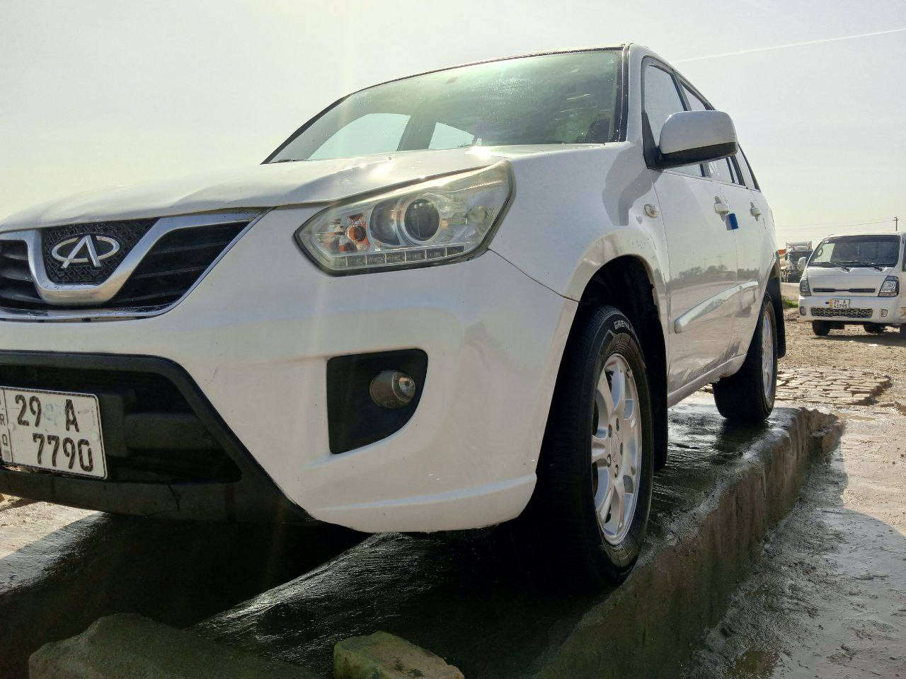 السلام عليكم
للبيع شيري تيكو موديل 2012شكل 2013  كفاله من الضربه والصبغ والتبديل..  رقم مميز  الدولي هزه جديده.. كير  كهربائي محرك 1800 تبريد ثلج  تحكمات حساسات خلفيه فتحه  سعر 60 وبيه مجال مكان السياره قضاء الحي للتواصل ***********
