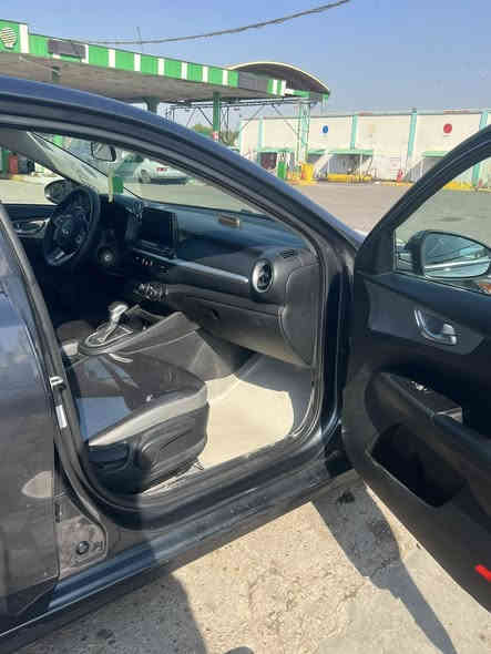 كيا فورتي مديل 2023 معوقين مرقم بغداد دخول  2025 
حادثه جاملغ وباب حافت البنيد من جهت لسايق
لا لغود ولا شواصي
ماشية 60 ألف ميل 
نص فول 
شاشة كاربلي 
تحكمات ستيرن
كشنات جلد أشير بل مري 
سيارة مدوشمة كشنات وراضية كاربت 
وسفريات وجنطنة 
تخم تاير ويل جدد
حدادية وصدر جدد 
مكينة وكير مكفولات

مكان السيارة بغداد الحرية سعر 135 
*********** واتساب
***********
