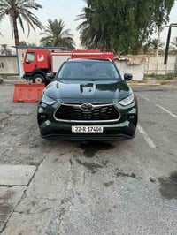 للبيع  تيوتا هايلاندر بلاتينيوم   موديل 2024   مكينه بانزين فقط   حجم ...