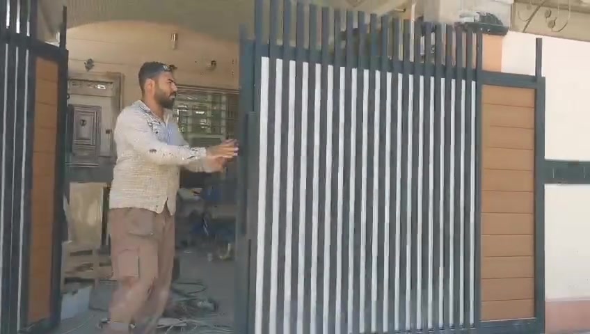 باب حوش سلايت
طول 320
ارتفاع 180
شغل درجة اولى سمك الحديد مليم و٤٠
اتمنى ينال إعجابكم اخوكم ابو طارق الحداد للاستفسار الاتصال على الرقم ***********
