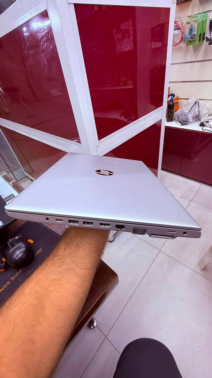 لابتوب hp
Cori7
جيل 10

RAM16GB

HARD512ssd

حجم الشاشة 15.6 

الجهاز نظافة 100‎% 

السعر 600الف 

مكاني بابل الكفل 

***********
