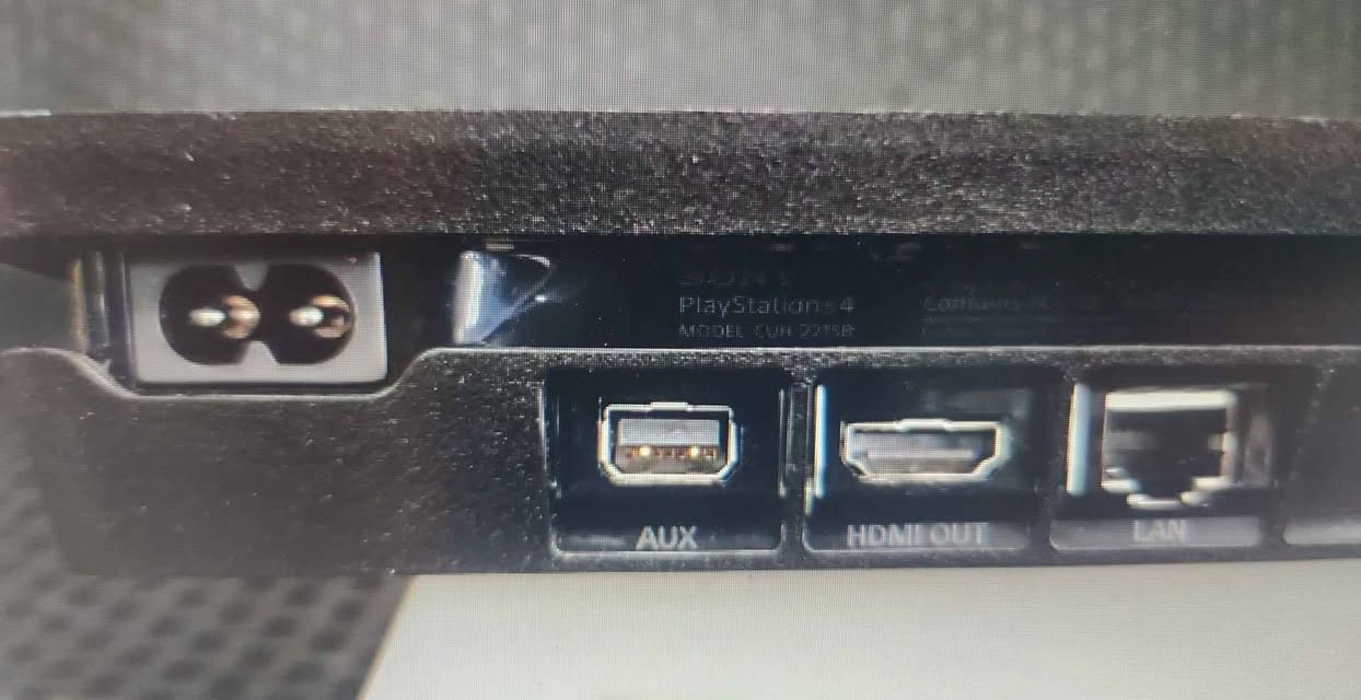 ps4 slim 1tb with cords and cables أربيل, العراق


**إذا كنت صاحب هذا الإعلان وتريد حذفه لأي سبب، رجاءا أرسل رسالة إلى الدعم الفني**