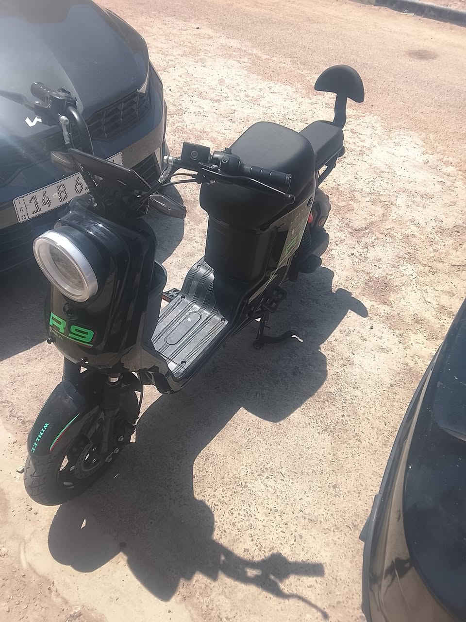 دراجه شحن صار اسبوع من ماخذه جديد 5بطاريات السعر 375
***********عنوان بصره
