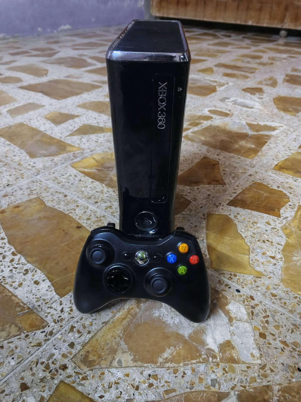 السلام عليكم اكس بوكس 360 للبيع
جهاز بيه 150 لعبة ويجي وياه يدة وحدة بلوتوث سعر 100 الف بيه مجال مكاني موصل ماكو توصيل محافظات.


**إذا كنت صاحب هذا الإعلان وتريد حذفه لأي سبب، رجاءا أرسل رسالة إلى الدعم الفني**