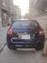 برلنس موديل ٢٠١٤ ماشيه ٢٨ بعدهه زيرو رقم بغداد مكانهه بغداد قرب ساحه ع...