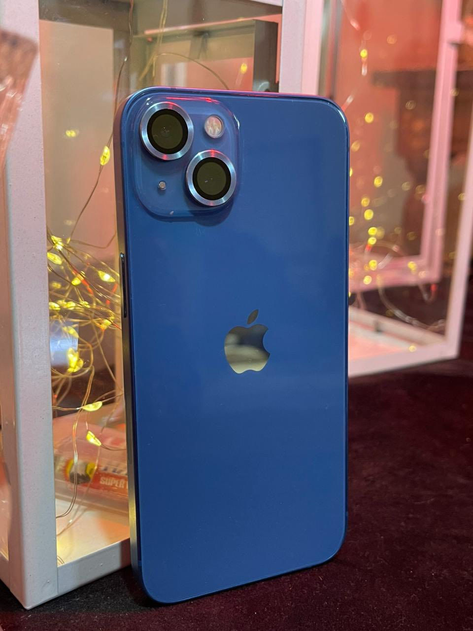 السلام عليكم جهاز ايفون 13 العادي
ذاكره 128 
بطاريه 80 
الجهاز نظيف كلش وممبدل بي ايشي 
الجهاز بعده وكاله والنظافه مالته مبينه بالصور 
الجهاز للبيع 
للتواصل خاص او على الواتساب ***********
