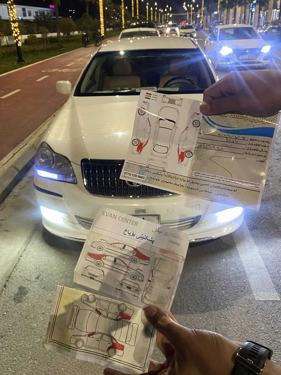 سەرەتا بەناوی خوای گەورە
باخیرەکەی یابان ماجیستا تاقانە و نموونە و پاکەتیی.🎌
٢٠٠٧ بەسمە رەساسی سااج مەلەکی 
بەس موووس موووس ناوزەردی ساج مەلەکی
سەیارەکە قەپات مواسەفاتە بەس سڵاید نیە 
سەلاجە مەرکەزی جڵد و هیتەر و ٣ پەردە 
٥ دووگمەیە سەیارەکە کامل حاسەو ڕادارە 
٤ تایە و ویلی لۆکی ئەسێڵی لە ژێرایە 
دەبڵەکانی حوڕ کراوە بەرز و نزم ئەکریت 
ئەیبیئیسی بیلاد ماجیستا 
بەسس شوین مووسەکانی بۆیاخە 
لەجیاتی فەحسیک ٣ فەحسی کراوە 
سەیارەکە لە دەعمی پیشەوە هەتا دەعمی دواوەی بەشەرت
کەڤەر گۆڕا و شەنسی کۆسەرە و گێڕ و مەکینە و
تەبریدی بەشەرت هەمووگیانیی 
٢٥٠ پەنجا مەسرەفی تیا نیە 
بەشەرتی ئەوەی شوخت و چاڵ و قوپاوی نەبیت و دوورەنگ نەبی سەیارەکە 
سەیارەکە شفتەی ئەم لاو ئەولا نیە لۆک لۆکە بەس ماشاءاللەی ئەوییت 
هاتیتە سەر سەیارەکە لە جیاتی فیتەریک ٢ فیتەر بهینە 
شــویــن ســلــیـمـانـیـی 
ژ.م ***********
سعری ٦٥ گەڵا و معامەلە
