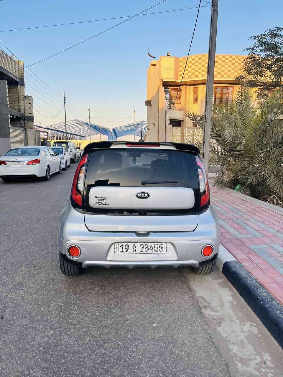 سلام عليكم  اخوان سيارة صول موديل 2017 تحكم ستيرن
ضربتها جاملخ امامي ومبدل وكاله سيارة كلش  نضيفة وحلوه مالت موضف مامتعبها 
محرك GDi 2000
سياره احلى من الصوره بهواي 
ترايك وين ميعجبك 
السعر 115وبيها مجال 
***********
