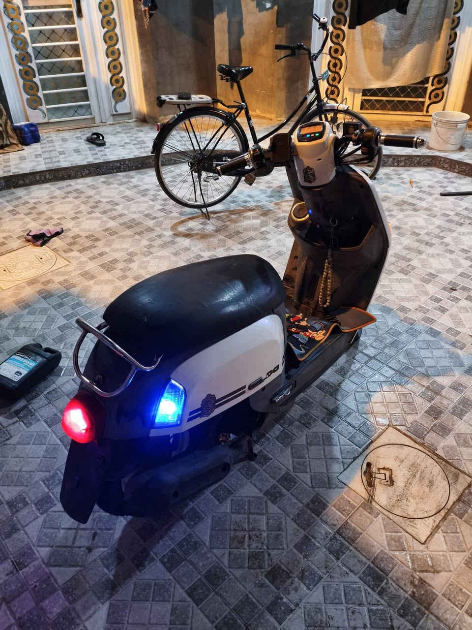 دراجه بوليس نوزل للبيع مكينه 49ما مفتوحه  مكاني  كورنيش الكوفه يم جسر الحديد سعر 700وبيها مجال


**إذا كنت صاحب هذا الإعلان وتريد حذفه لأي سبب، رجاءا أرسل رسالة إلى الدعم الفني**