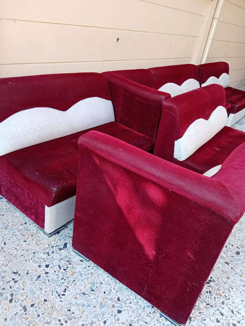 تخم 10مقاعد سعره ب100
بالجمعيه الثانيه 
الاستفسار على الرقم
***********
