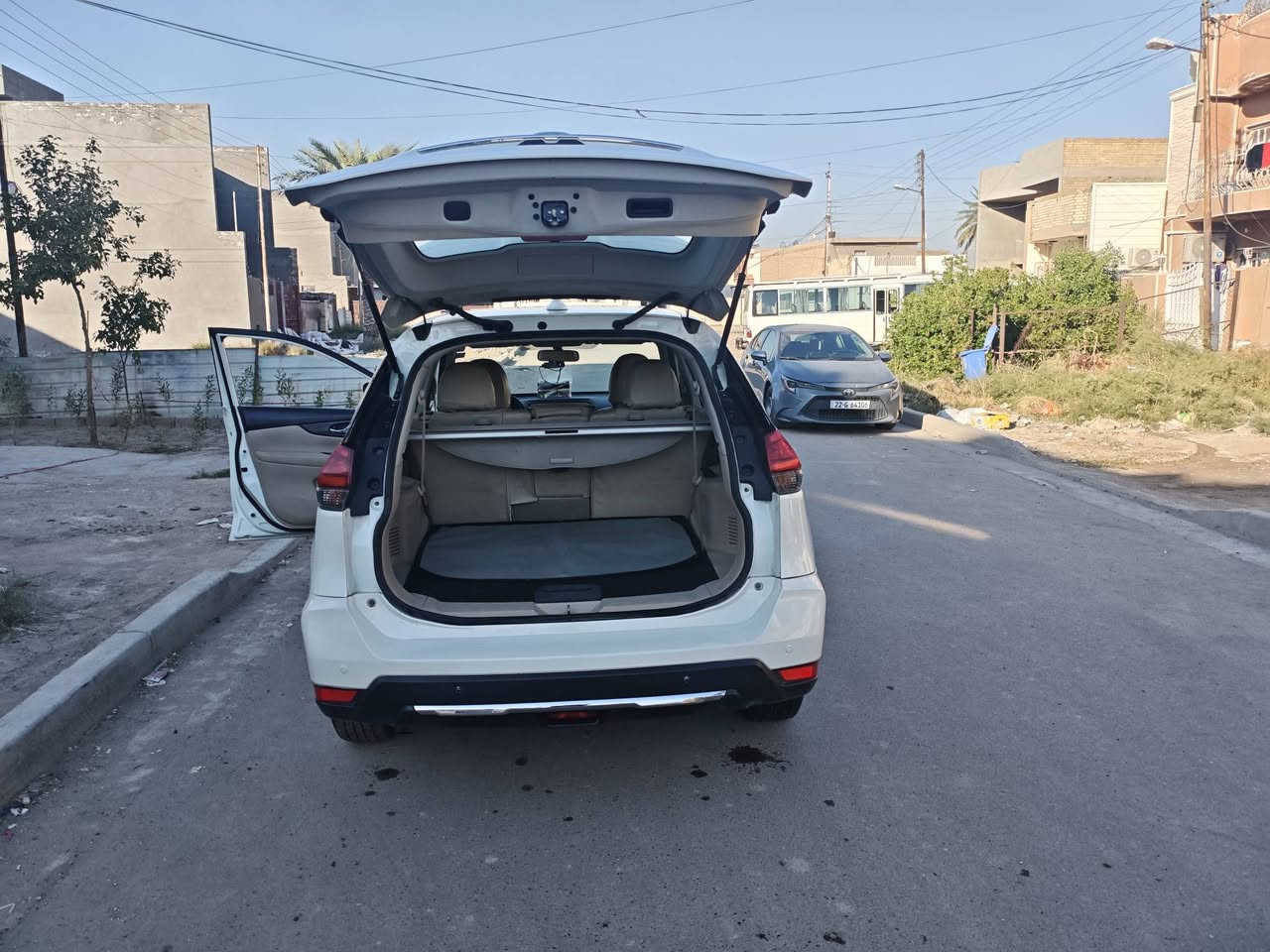 � للبيع – نيسان إكس-تريل2019 🚗
نيسان X-Trail موديل2019

🔹 دفع رباعي 4WD

🔹 لون أبيض صدفي

🔹 7 ركاب – عائلية ومريحة

🔹 مكينة قوية واقتصادية 2500 سي سي

🔹 جير أوتوماتيك

🔹 شاشة كبيرة + كاميرا خلفية

🔹 نظام تحكم بالثبات

🔹 مكيف قوي أمامي وخلفي

🔹 سيارة نظيفة وجاهزة للاستخدام

📍 مناسبة للمدينة والسفر والطرق الوعرة

💰 السعر قابل170 للتفاوض الجدي

📞 للتواصل خاص أو اتصال

للجادين فقط

***********
