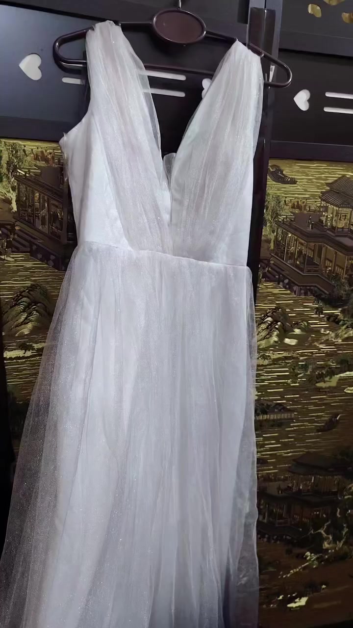 45 الف
فستان ابيض لبسه مره وحده بتخرجي والله وعله حطيته صار سنتين مضموم  اخذته ب ٨٥ يجنن بس الصور ضالمته لان ممكوي من ينكوي يطلع بيرفكت وبالنسبه للقماش تول فوكا هذا والذيل بنفسجي والضهر كذالك عنوان بغداد الغزاليه


**إذا كنت صاحب هذا الإعلان وتريد حذفه لأي سبب، رجاءا أرسل رسالة إلى الدعم الفني**